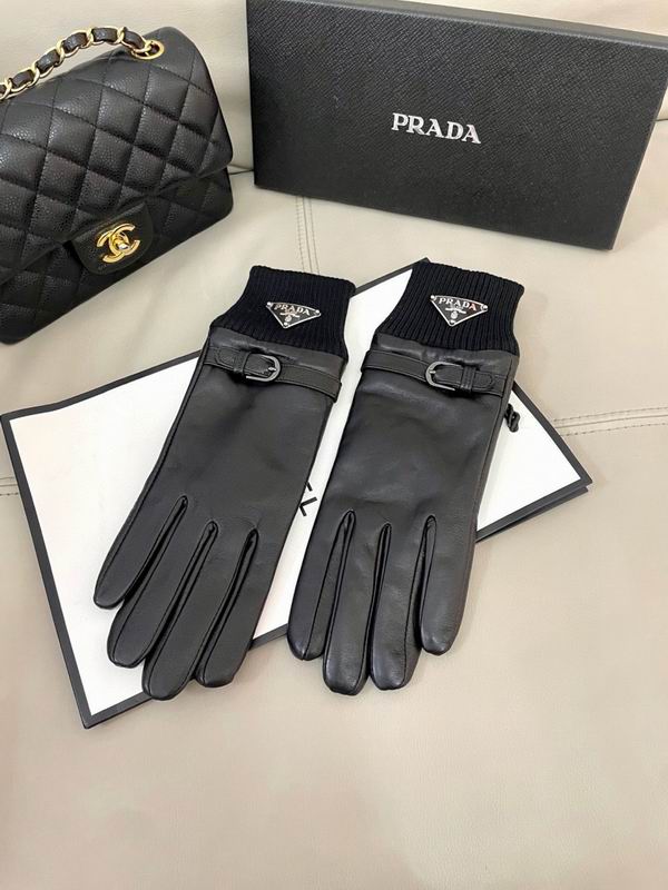 Prada gloves 083004